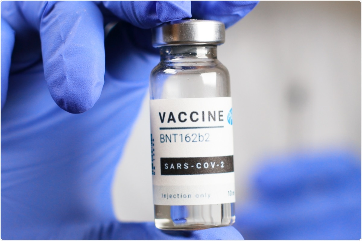 Study: Waning Immunity after the BNT162b2 Vaccine in Israel. Image Credit: Irina Shatilova/ Shutterstock