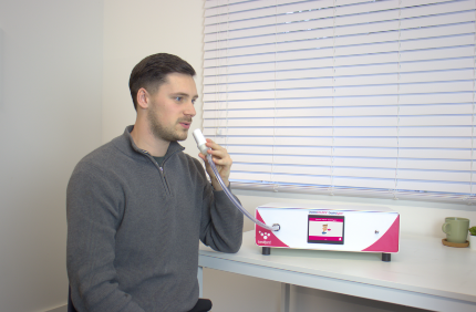 Man using the Gastrolyzer® range at home.