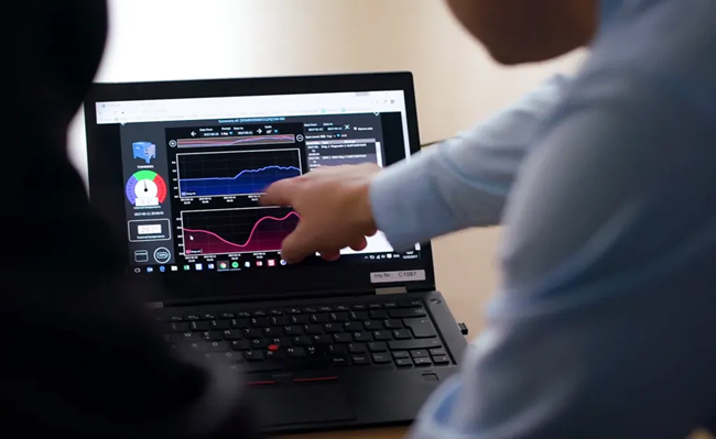 Solar direct drive vaccine refrigerator and ice-pack freezer TCW40SDD