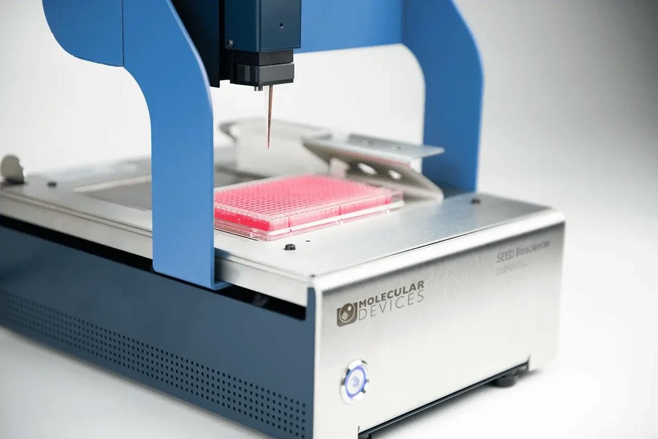 Automated DispenCell single-cell dispenser