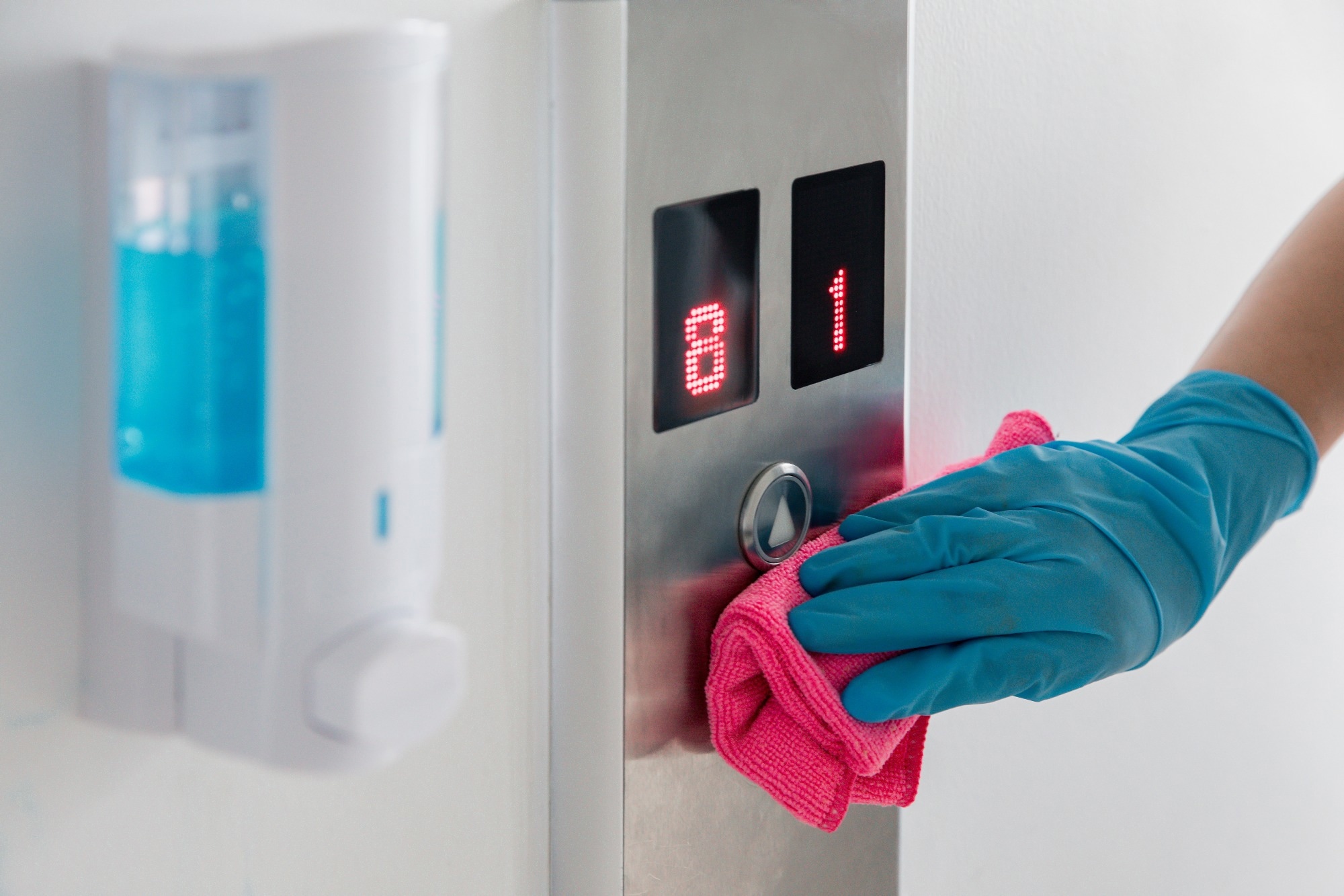 Study: Nanocomposite coatings for the prevention of surface contamination by coronavirus. Image Credit: Adulwit Natheetavesak/Shutterstock