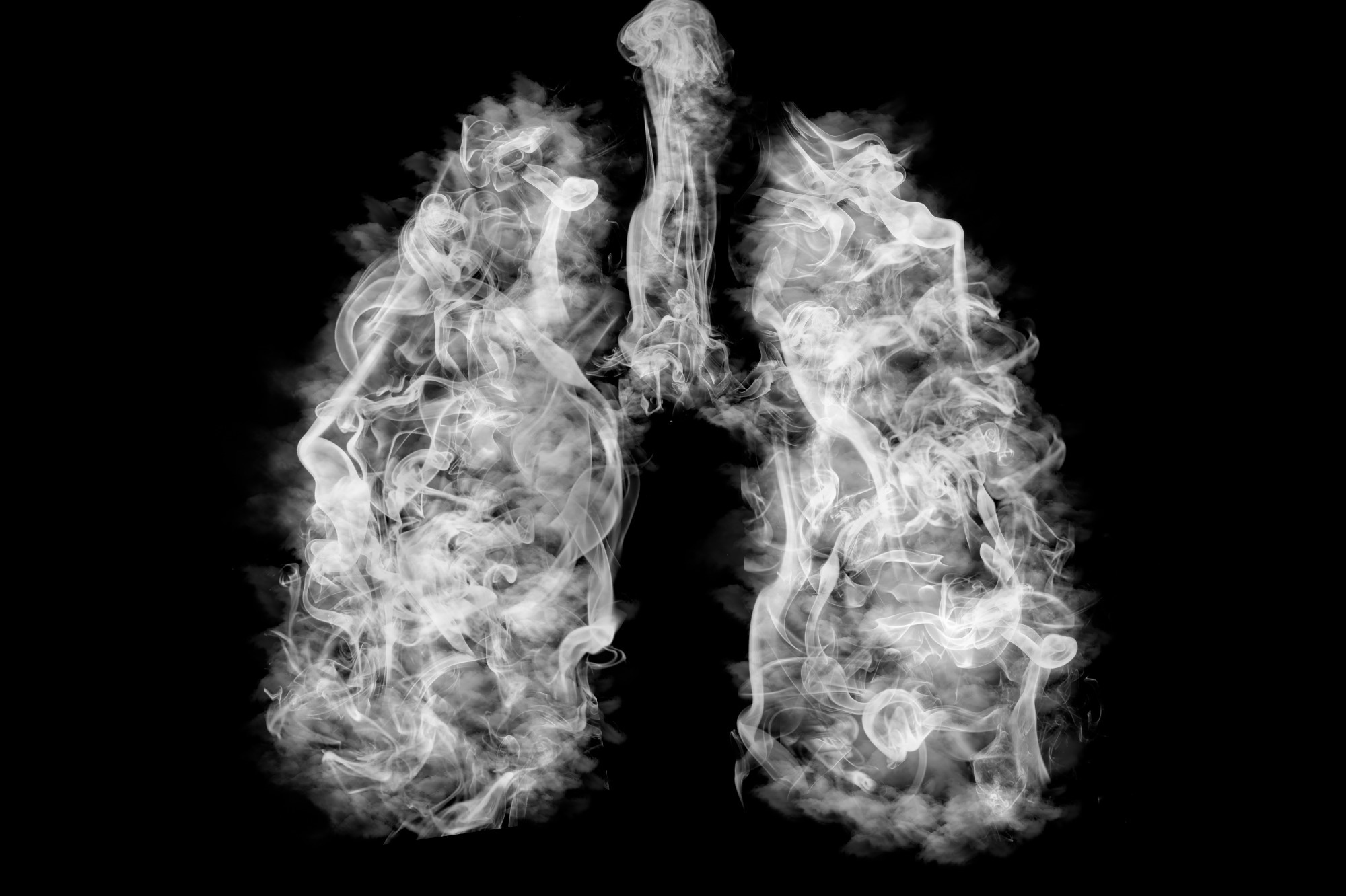 Study: Acute Effects of Nicotine-Containing Product Challenges on Cardiovascular and Autonomic Function Among Electronic Cigarette Vapers, Combustible Cigarette Smokers, and Controls: The CLUES Study. Image Credit: kiszon pascal / Shutterstock
