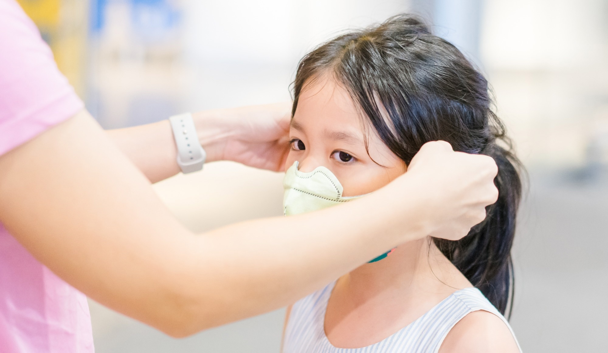 Study: Parental Acceptance of COVID-19 Vaccination for Children and Its Association With Information Sufficiency and Credibility in South Korea. Image Credit: MIA Studio / Shutterstock.com