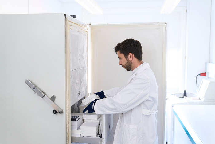 Associate professor Henrik Roager in the lab. Image Credit: University of Copenhagen