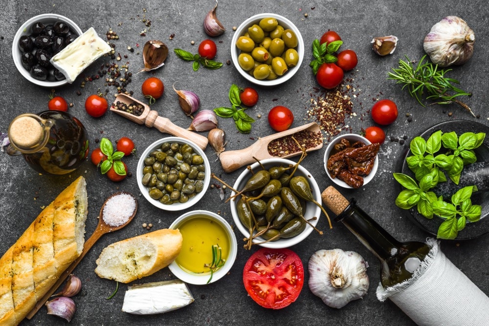 Study: The Mediterranean Lifestyle to Contrast Low-Grade Inflammation Behavior in Cancer. Image Credit: alicjaneumiler/Shutterstock.com