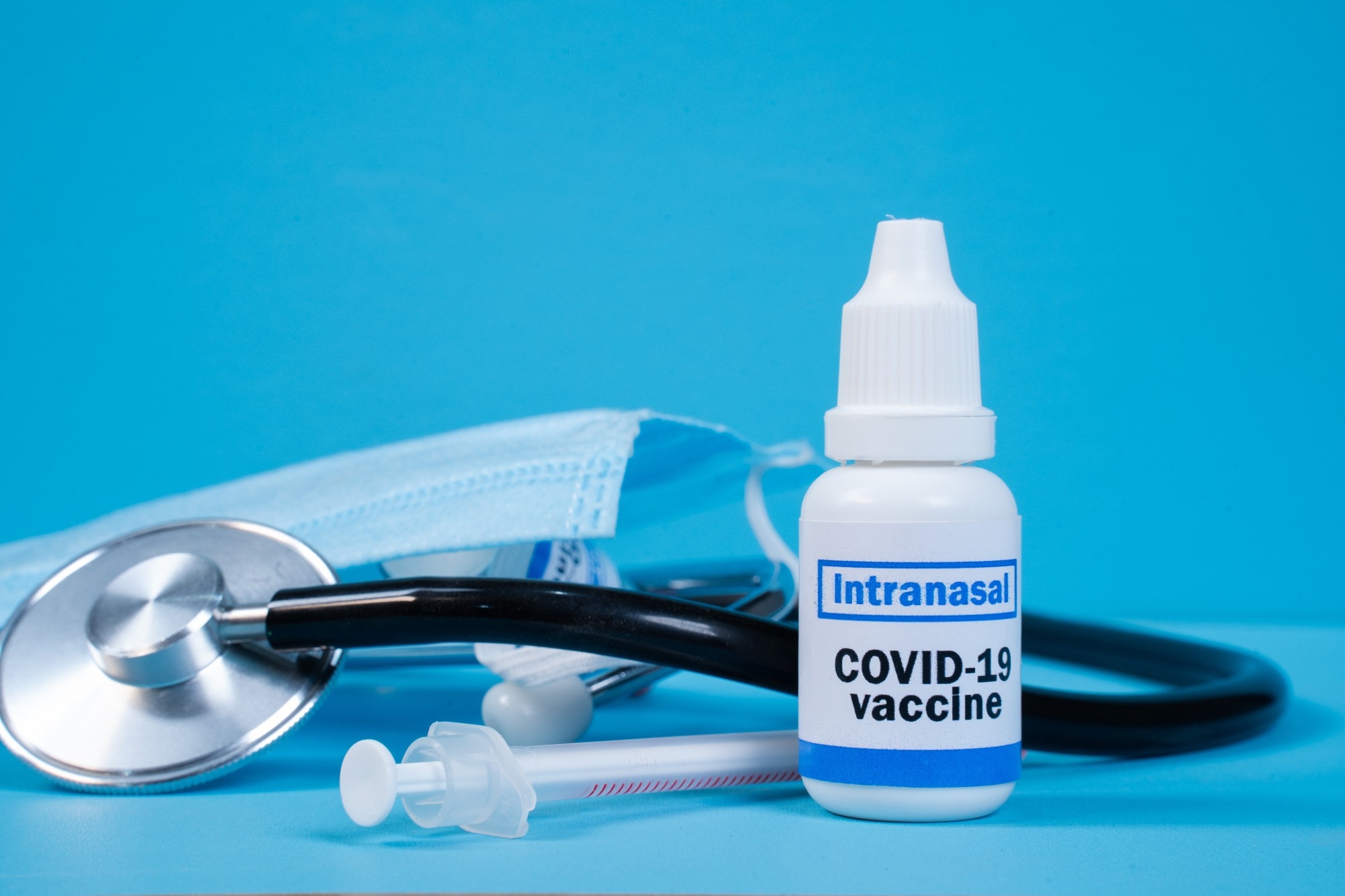 Study: A single-dose of intranasal vaccination with a live-attenuated SARS-CoV-2 vaccine candidate promotes protective mucosal and systemic immunity. Image Credit: WESTOCK PRODUCTIONS/Shutterstock.com