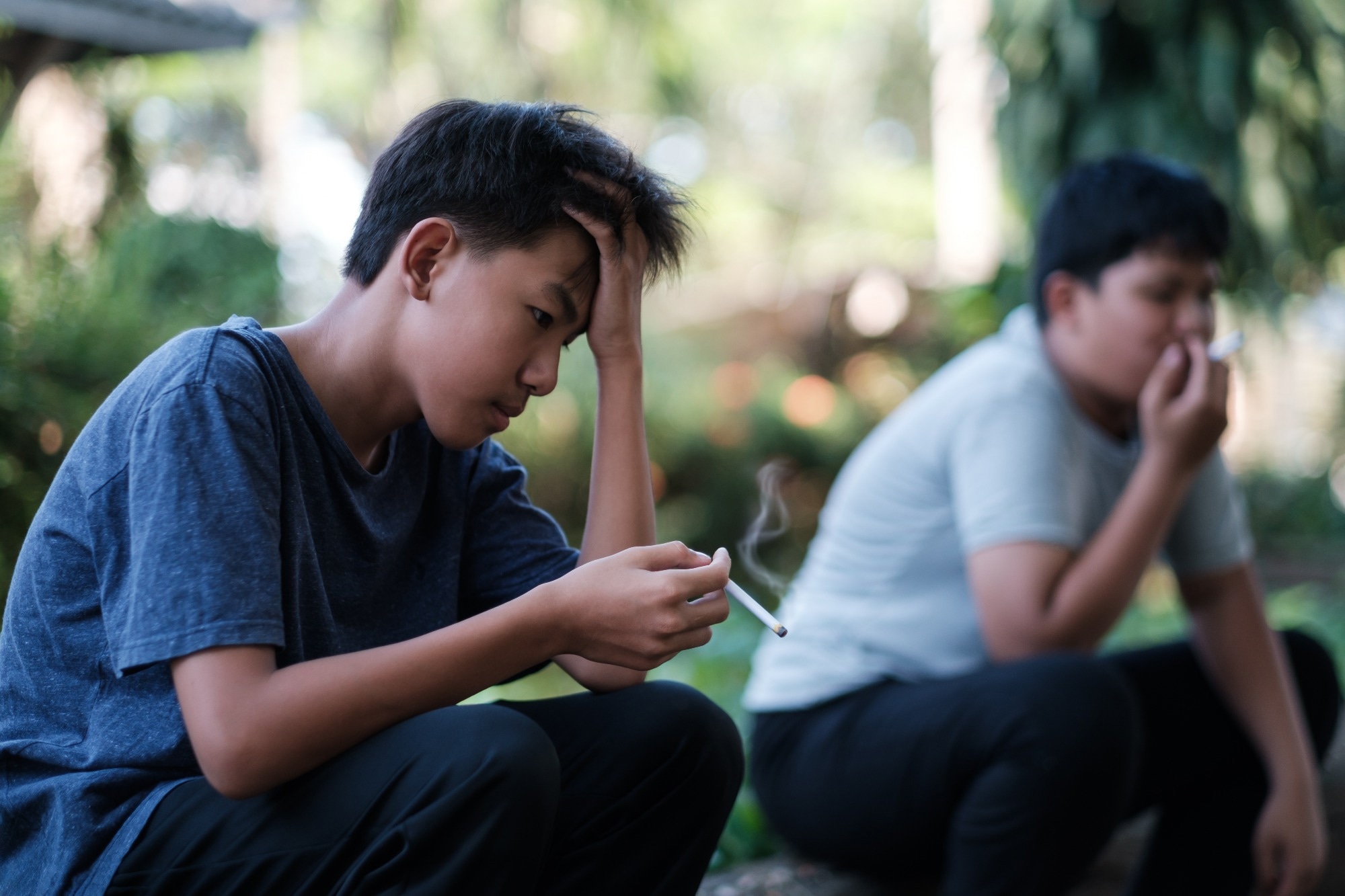 Study: Characterization of trajectories of physical activity and cigarette smoking from early adolescence to adulthood. Image Credit: xyfen/Shutterstock.com