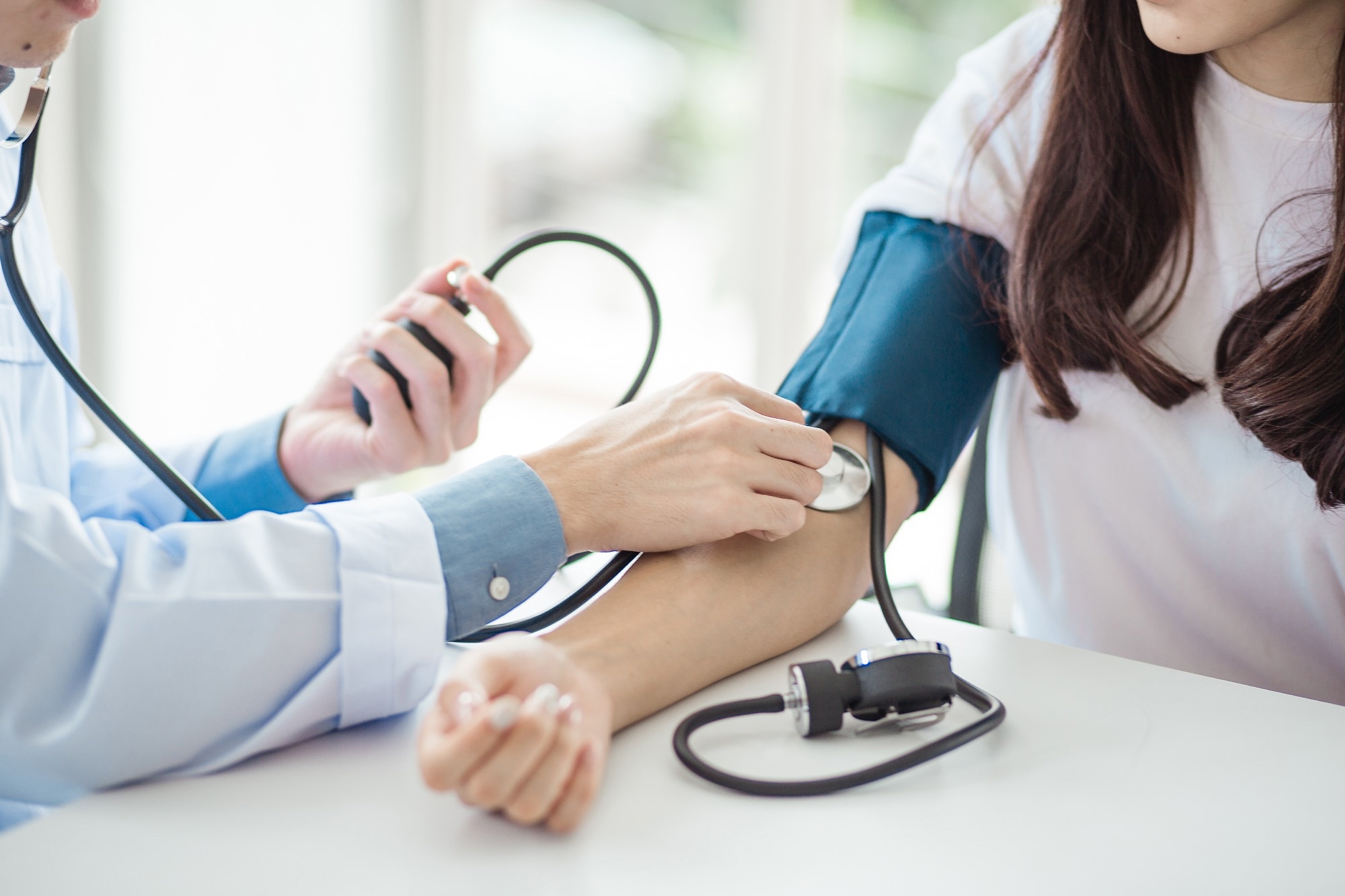 Study: Sex-specific genetic architecture of blood pressure. Image Credit: Chompoo Suriyo/Shutterstock.com