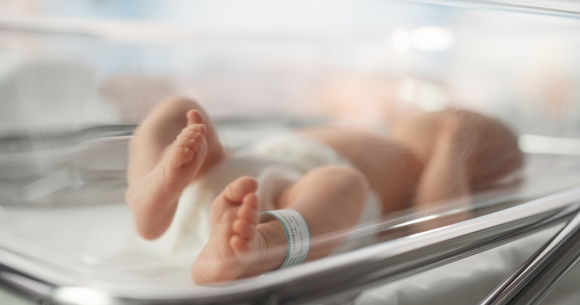 Study: Skin-interfacing wearable biosensors for smart health monitoring of infants and neonates. Image Credit: Gorodenkoff/Shutterstock.com