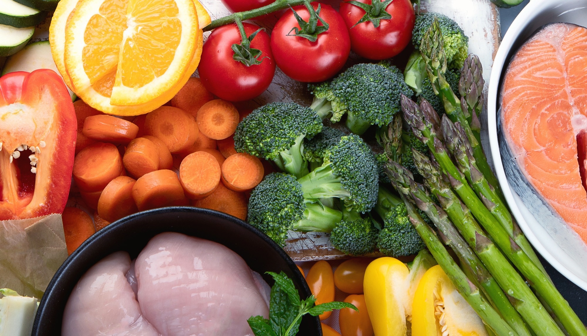 Study: Adherence to the low-fat diet pattern reduces the risk of lung cancer in American adults aged 55 years and above: a prospective cohort study. Image Credit: Tatjana Baibakova / Shutterstock