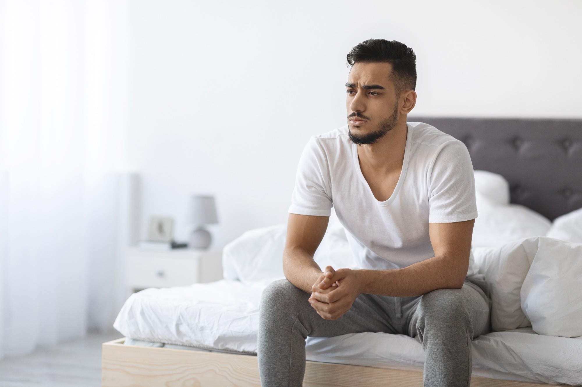 Study: Comparing risk of post infection erectile dysfunction following SARS Coronavirus 2 stratified by acute and long COVID, hospitalization status, and vasopressor administration: a U.S. large claims database analysis. Image Credit: Prostock-studio/Shutterstock.com