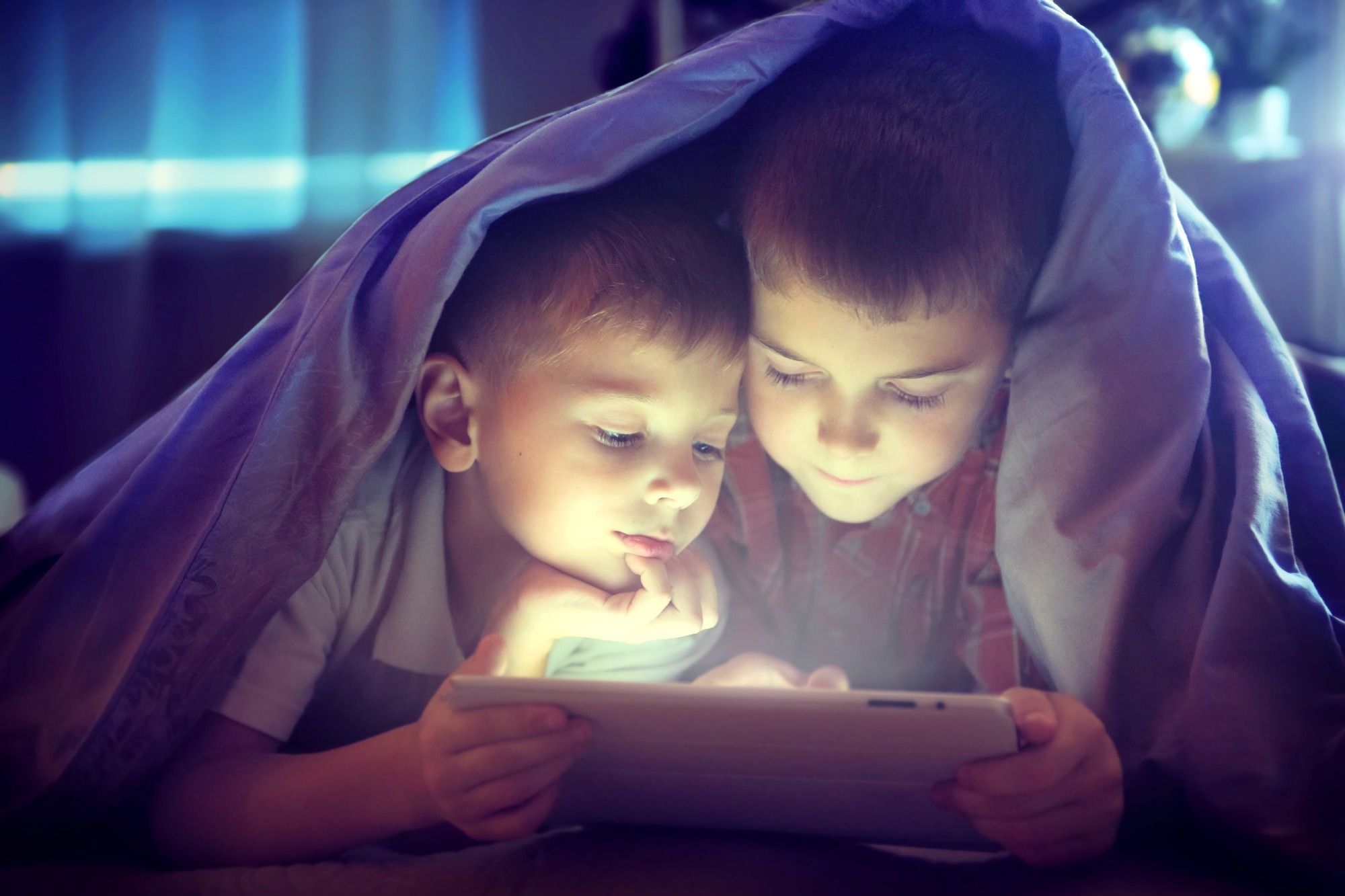 Study: From temperament to YouTube: exploring the link between childhood temperament, YouTube usage patterns, and emotional/behavioral problems among children. Image Credit: Subbotina Anna / Shutterstock.com