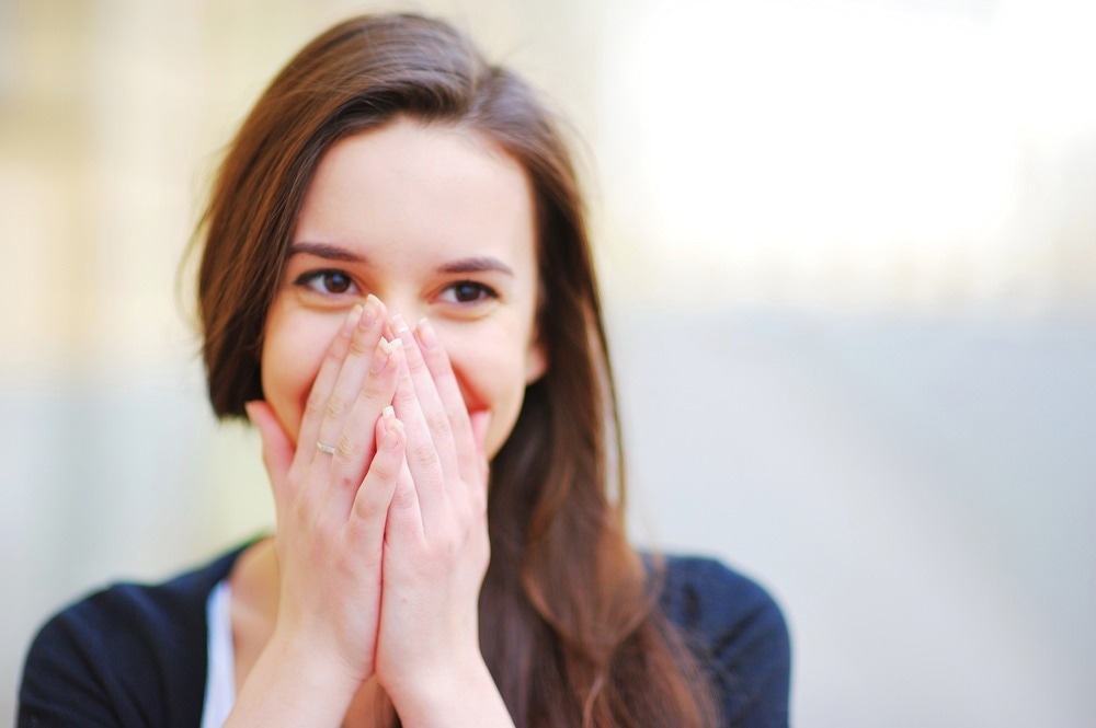 Study: The blushing brain: neural substrates of cheek temperature increase in response to self-observation. Image Credit: sun ok/Shutterstock.com