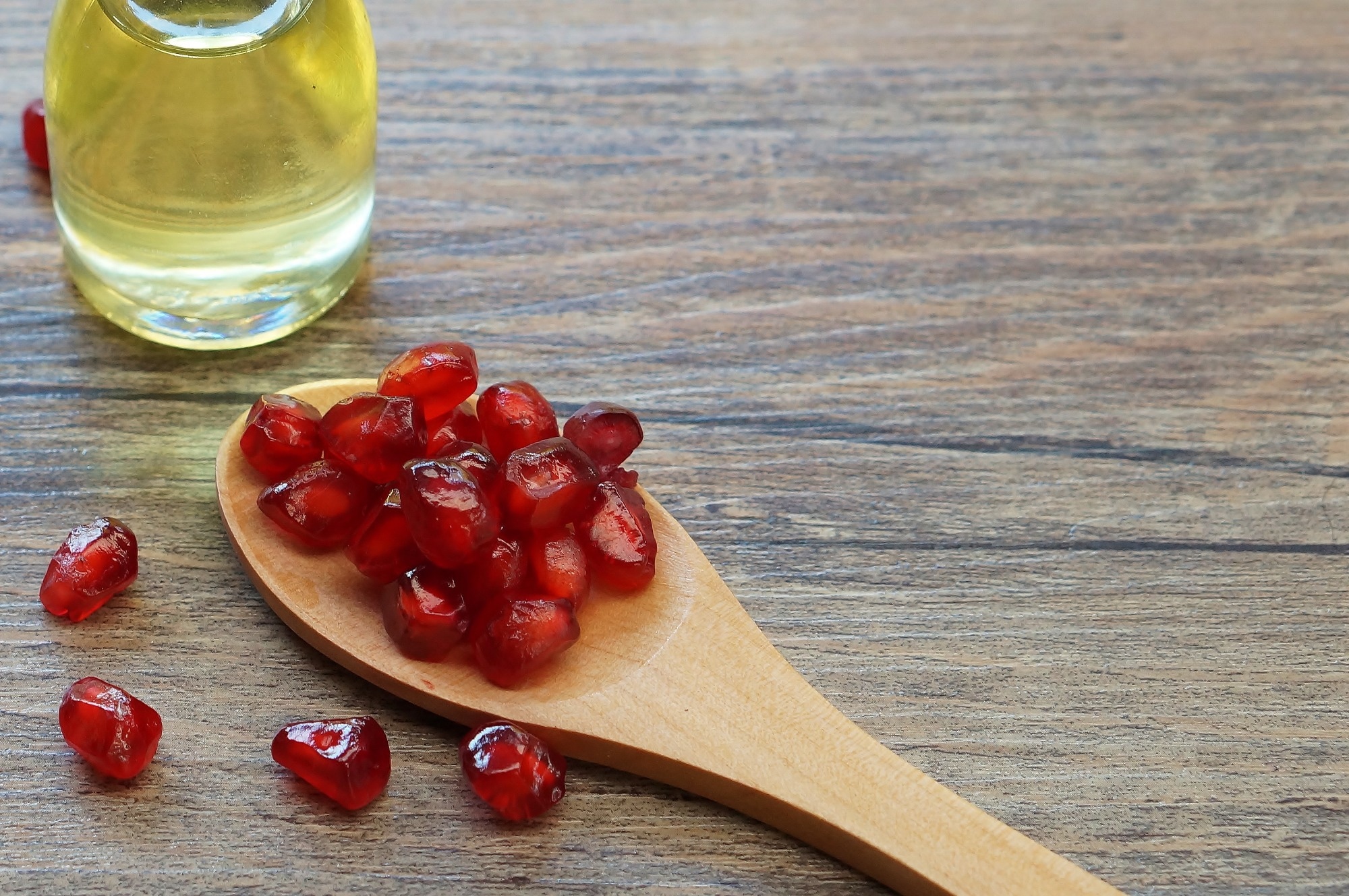 Study: Punicic Acid: A Potential Nutraceutical Compound in Pomegranate Seed Oil and Its Cardiovascular Benefits. Image Credit: SiNeeKan / Shutterstock