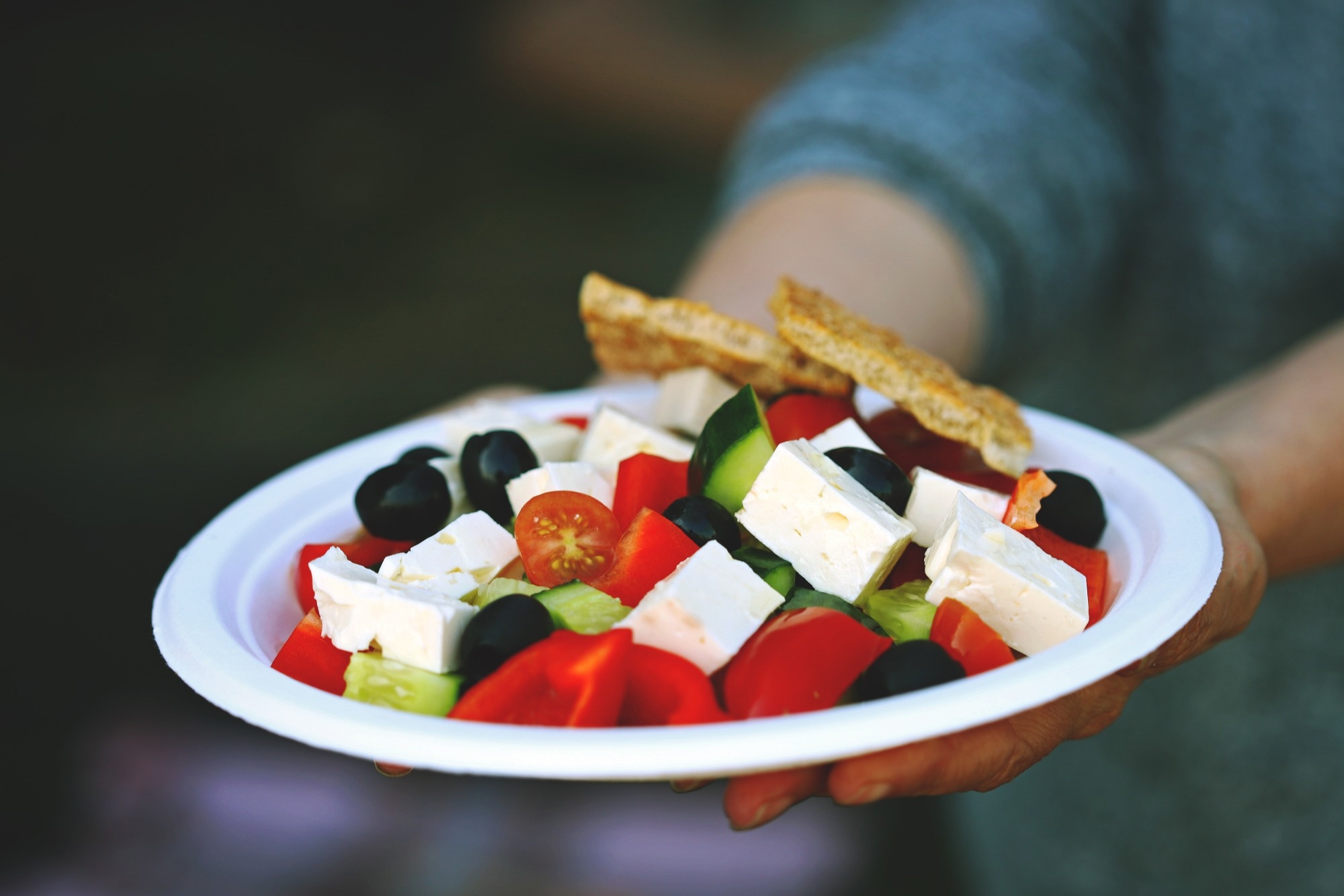Study: Gender-specific insights into adherence to Mediterranean diet and lifestyle: analysis of 4,000 responses from the MEDIET4ALL project. Image Credit: Sunvic / Shutterstock
